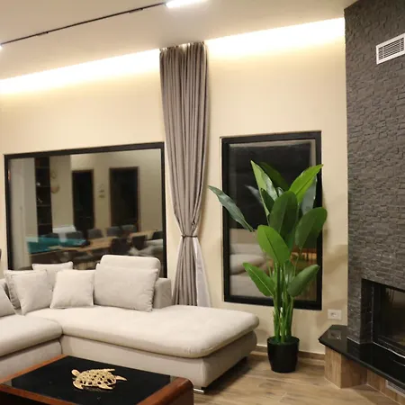 Aries Albania 빌라 Vorë